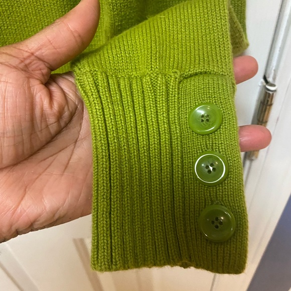 August Silk Sweater Size M Green Pull Over Turtleneck Buttons - Picture 5 of 8